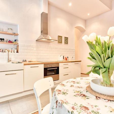Tyzenhauz Apartments Economy Krakow Bagian luar foto