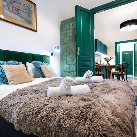 Tyzenhauz Apartments Economy Krakow Bagian luar foto