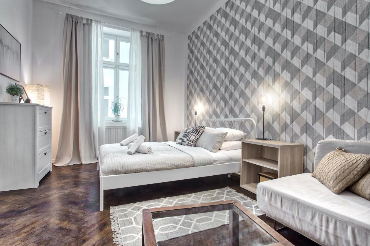 Tyzenhauz Apartments Economy Krakow Bagian luar foto